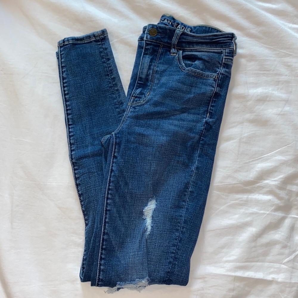 American Eagle distressed skinny jeans